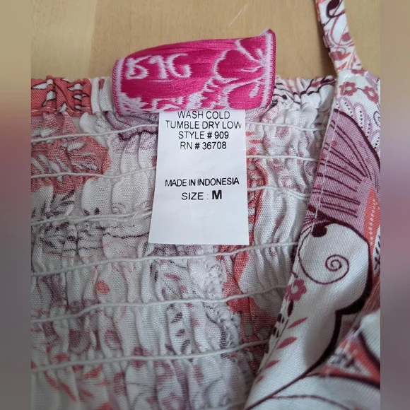 NWOT Hawaiian coral & white floral print smocked rayon dress size Medium - Picture 6 of 6